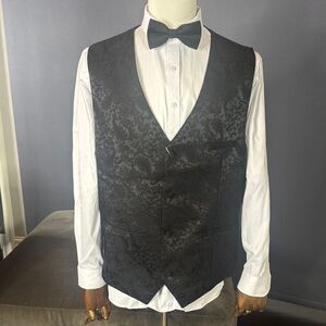 Men’s Black Paisley Prom Party Wedding Formal Vest Size 44 NWT